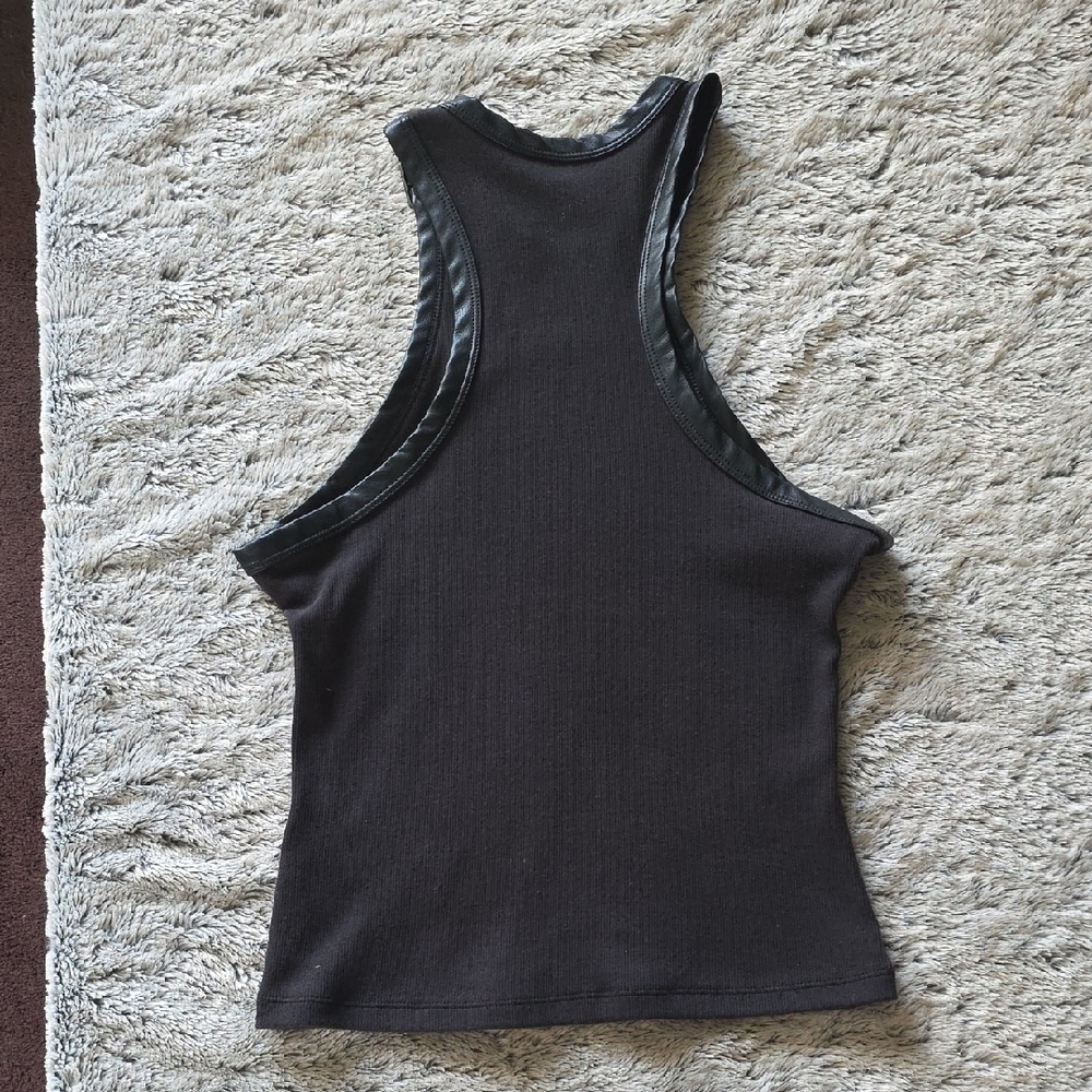 PILCRO Black Ribbed Tank with Faux-Leather Trim. Size Small - Picture 3 of 6